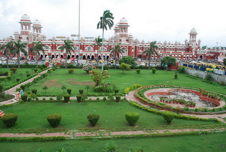 La gare de Lucknow