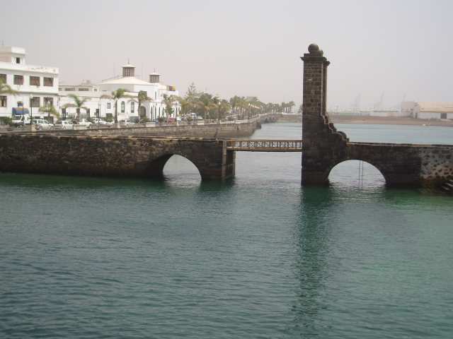 P9030241